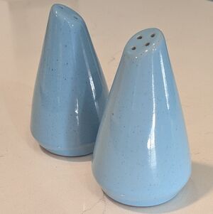 Rare, Vintage Frankoma Pottery Salt And Pepper Set In Robin's Egg Blue, EUC